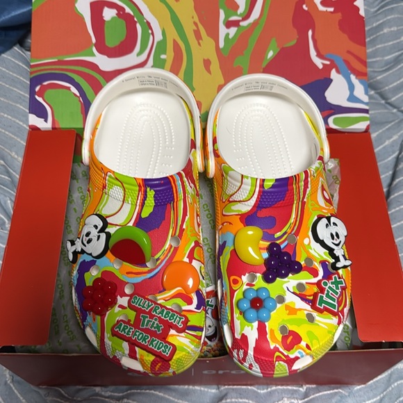 Trix Crocs - Picture 1 of 4
